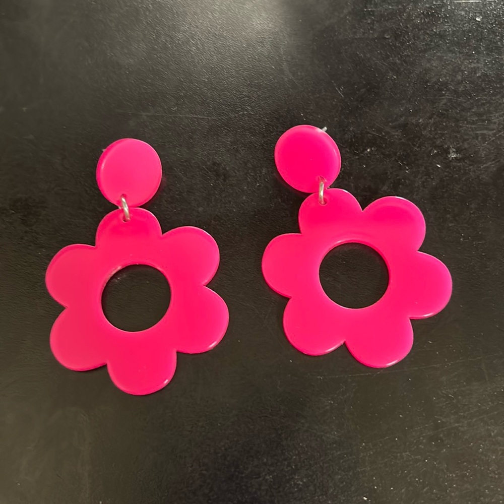 pink flower earrings